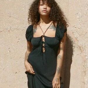 Doen Veronique black maxi dress